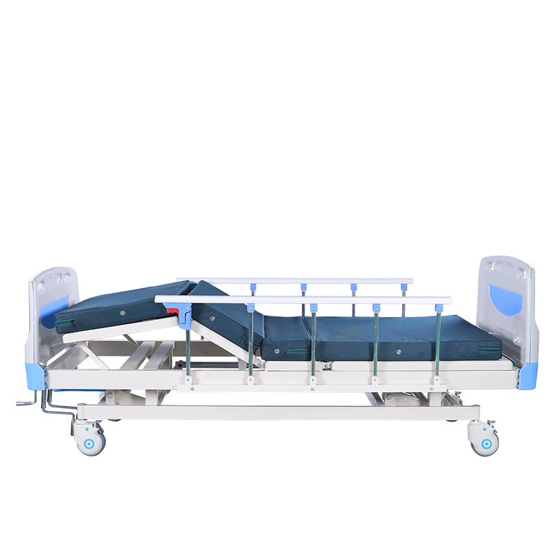 Hospital Manual Bed With 3 Functions